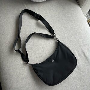 Lululemon City Essentials Small Shoulder Bag 3L